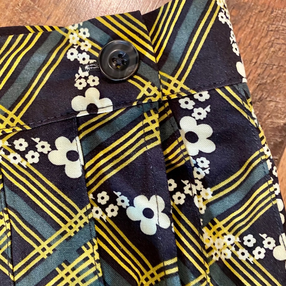 URBAN OUTFITTERS Emerson Print Pleated Mini Skirt - Picture 9 of 11